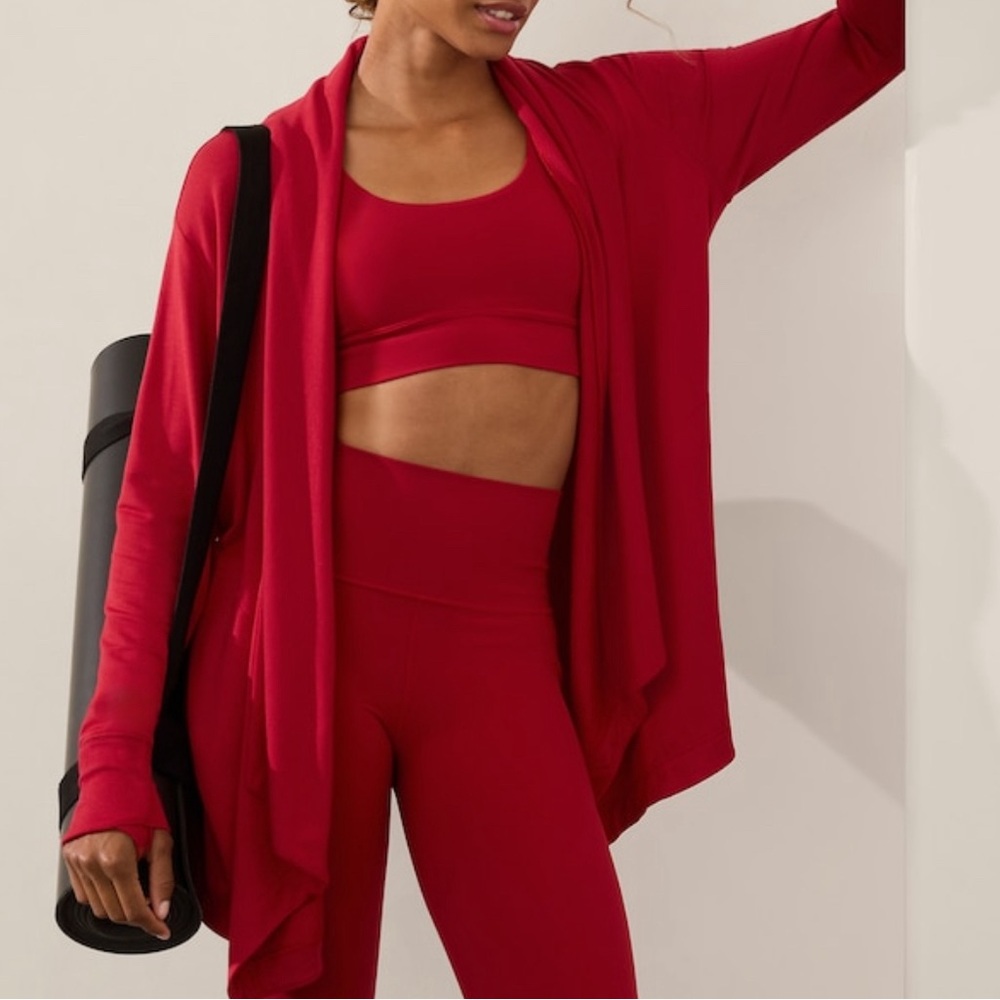 NWT Athleta Pranayama Restore Wrap